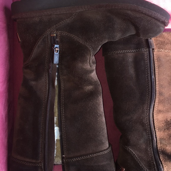 Espresso Big Girls Cargo Uggs With Pocket Size 4 - Picture 6 of 8